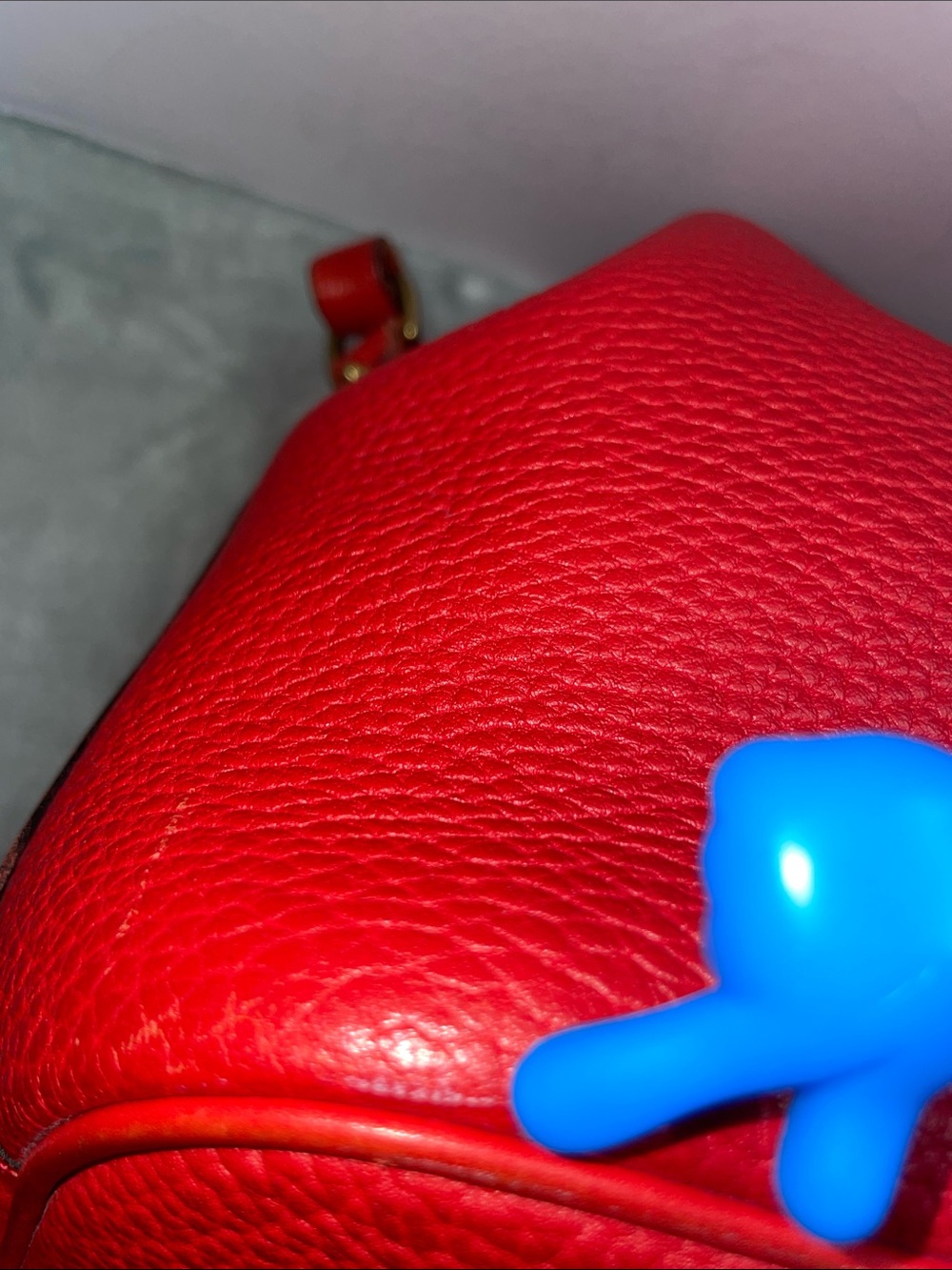 Vintage Dooney &  Bourke All Weather Leather Drawstring Bucket Bag - Picture 8 of 16